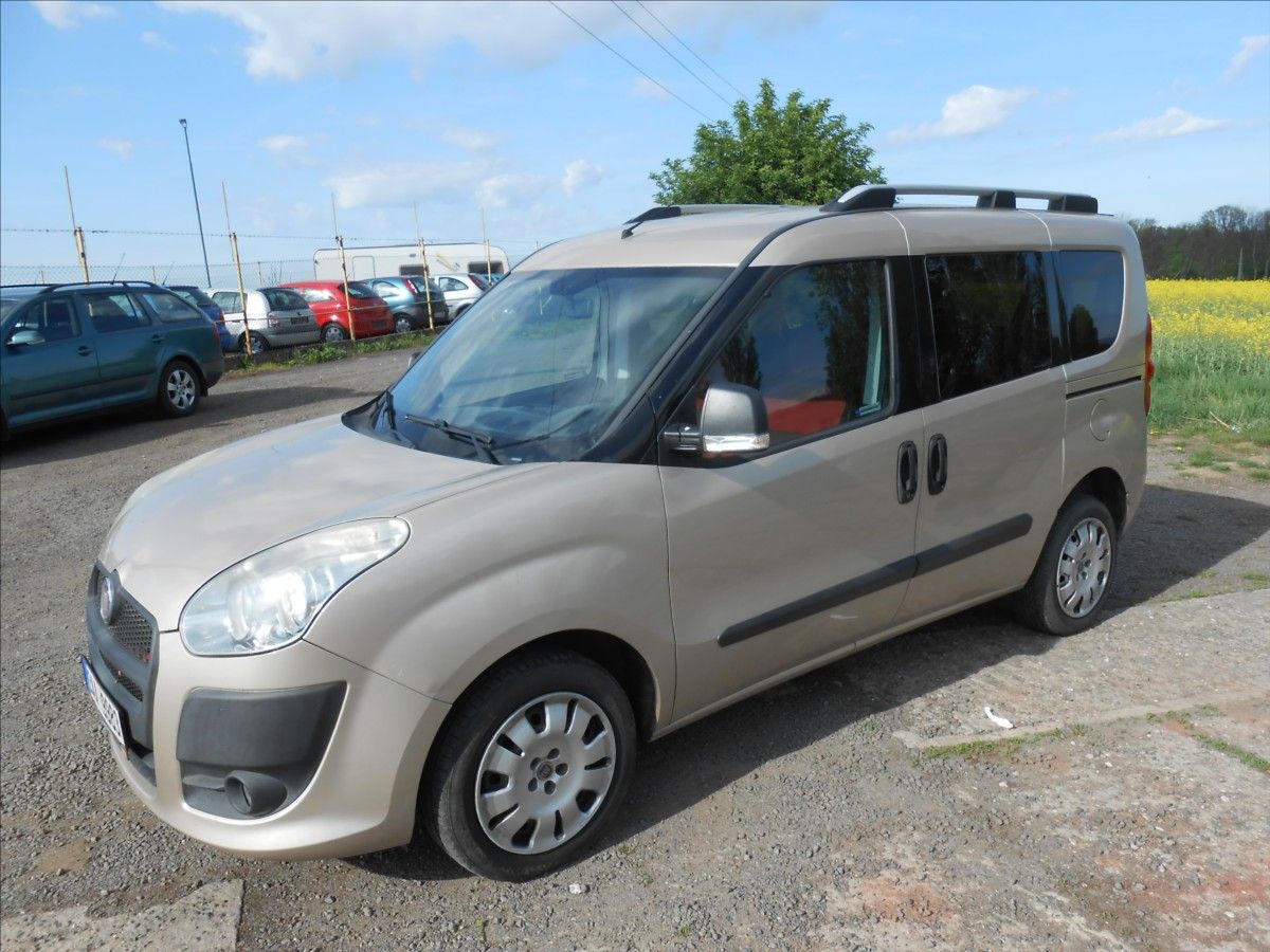 Fiat Dobló, 1,6 Multijet 77 kW Life  CZ