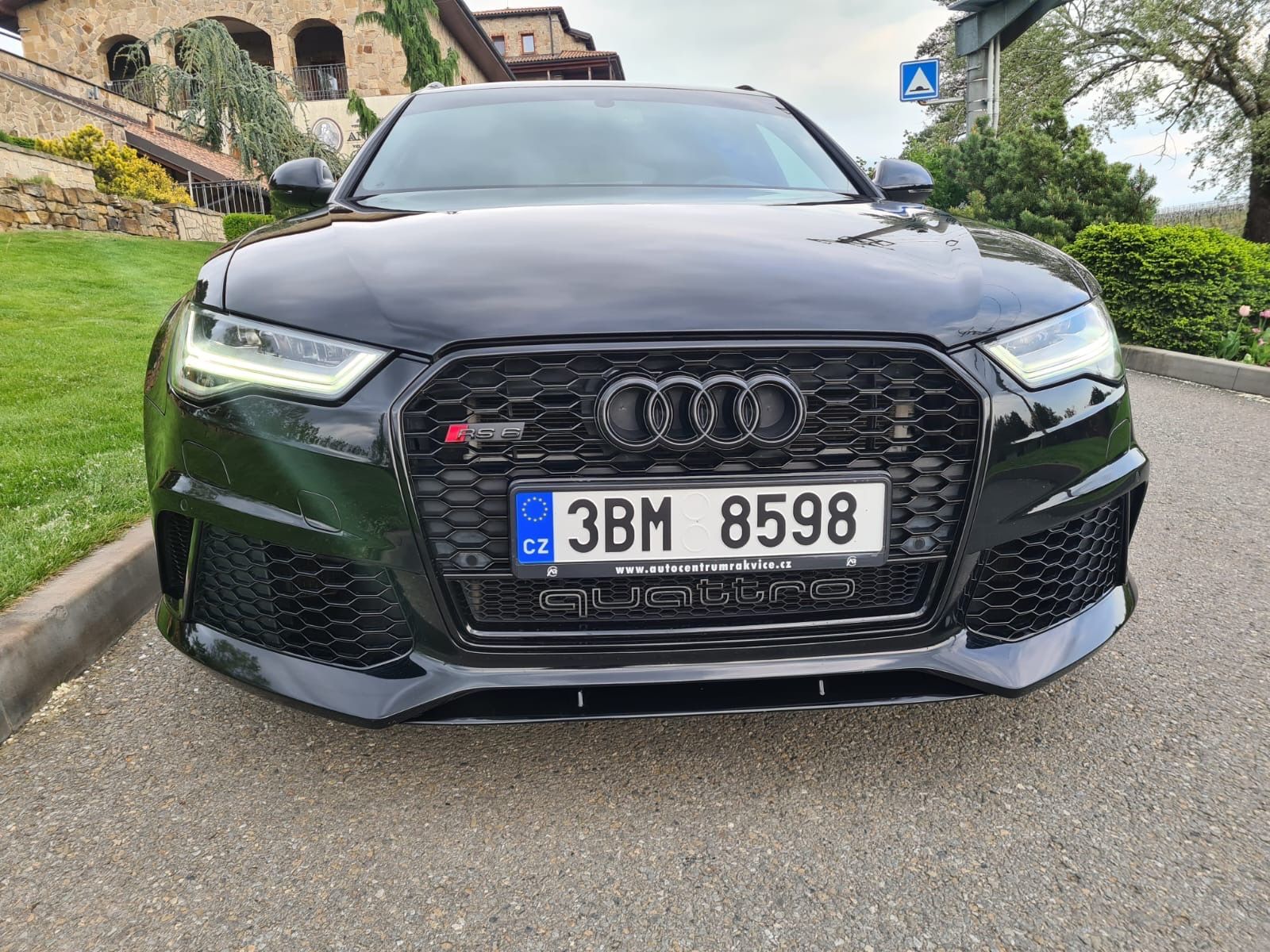 Audi RS6, 4,0 TFSI 412 kW QUATTRO VÝHŘE - fotka 2