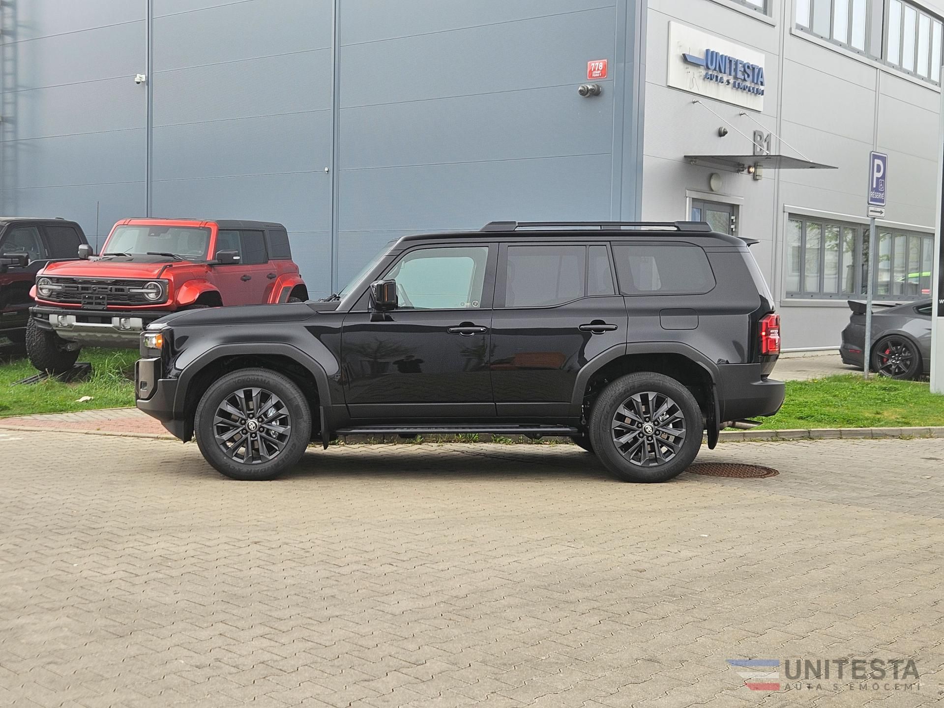 Toyota Land Cruiser, 2025 Land Criuser Premium - fotka 6