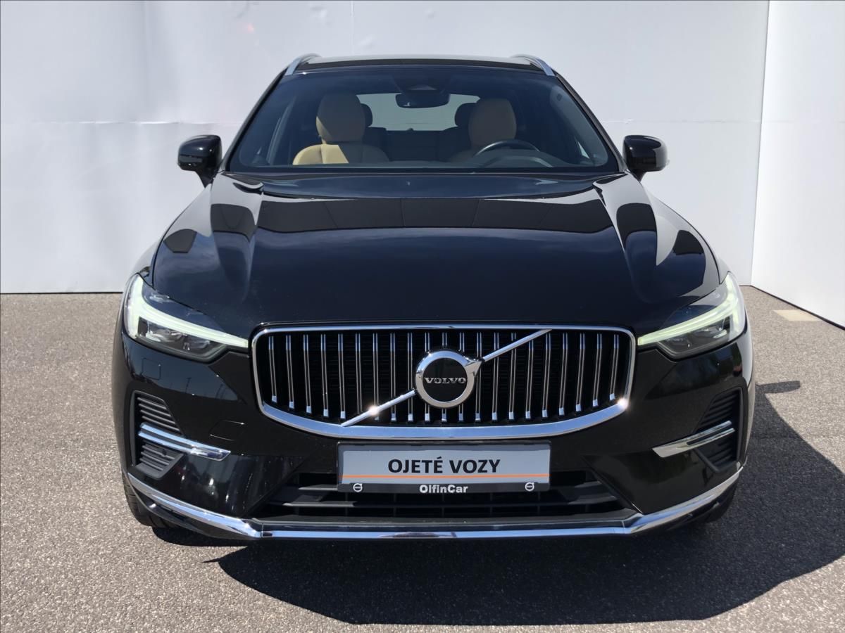 Volvo XC60, 2,0 AWD INSCRIPTION  B4 - fotka 4