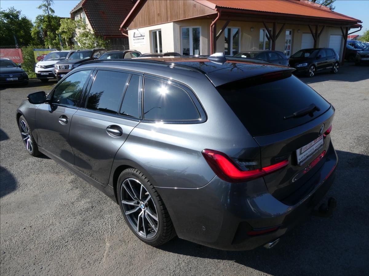 BMW Řada 3, 2,0 320D xDrive,M-paket,1.maj. - fotka 5