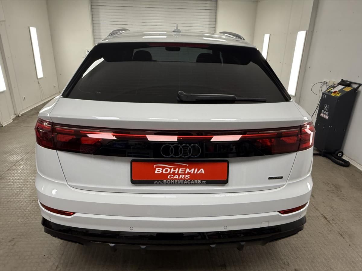 Audi Q8, 50 TDI S-LINE 1 MAJ ČR DPH - fotka 5