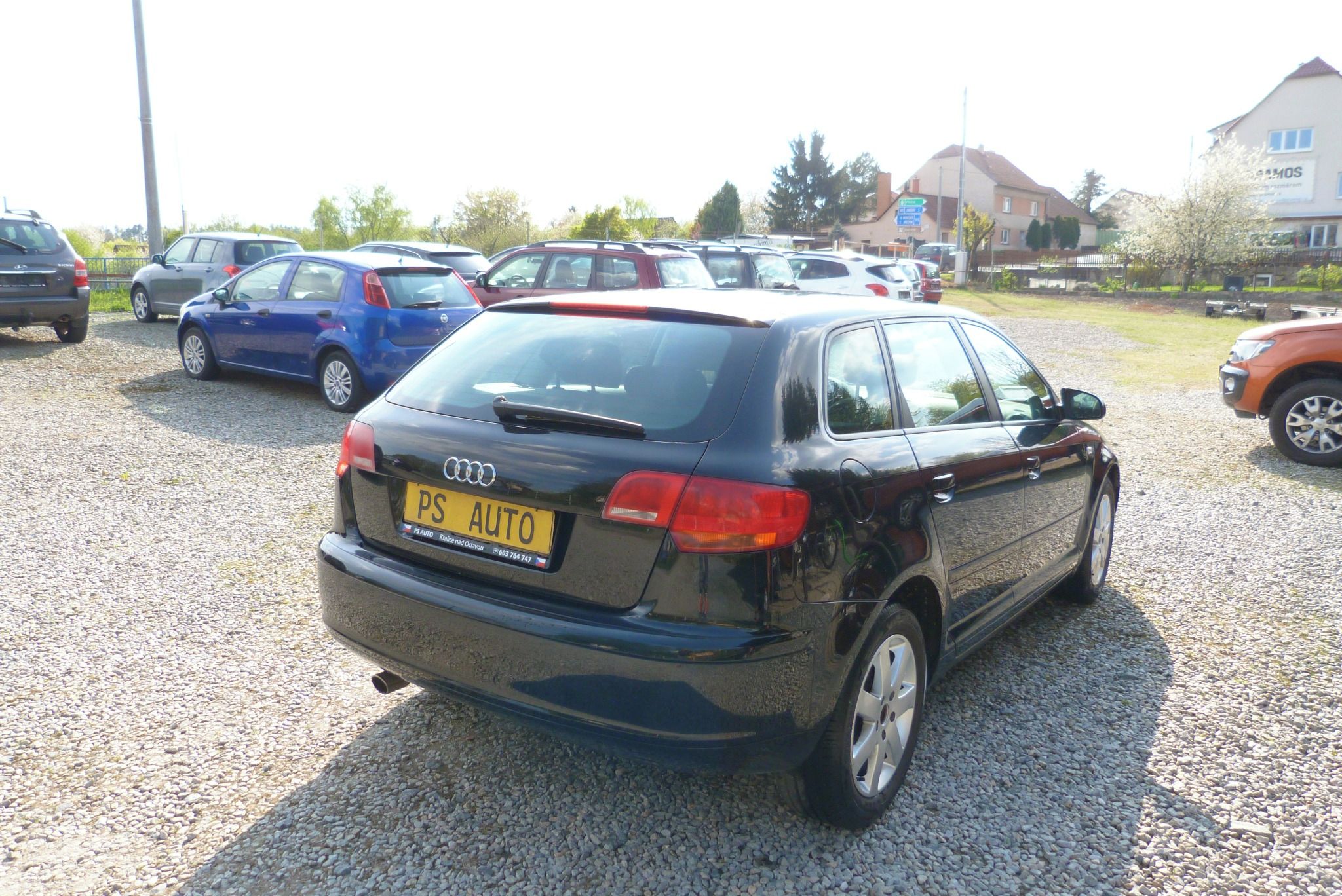 Audi A3, 1.6i 75kw Soprtback - fotka 5