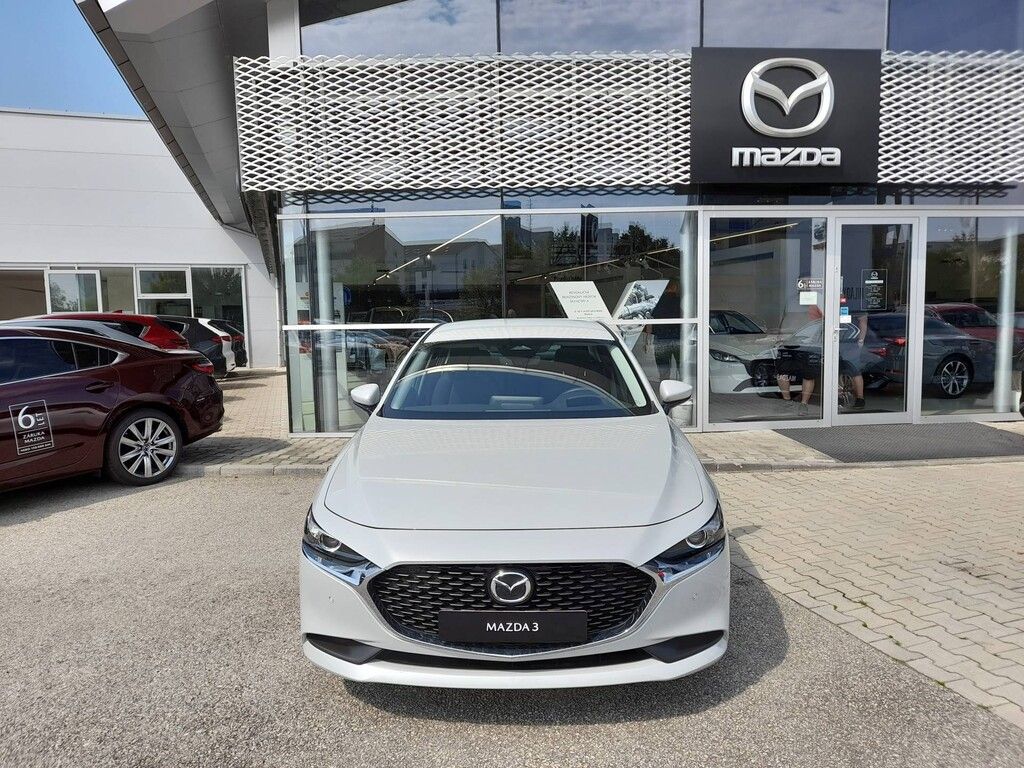 Mazda 3, 2.0 Skyactiv-G150, Exclusive-L - fotka 2