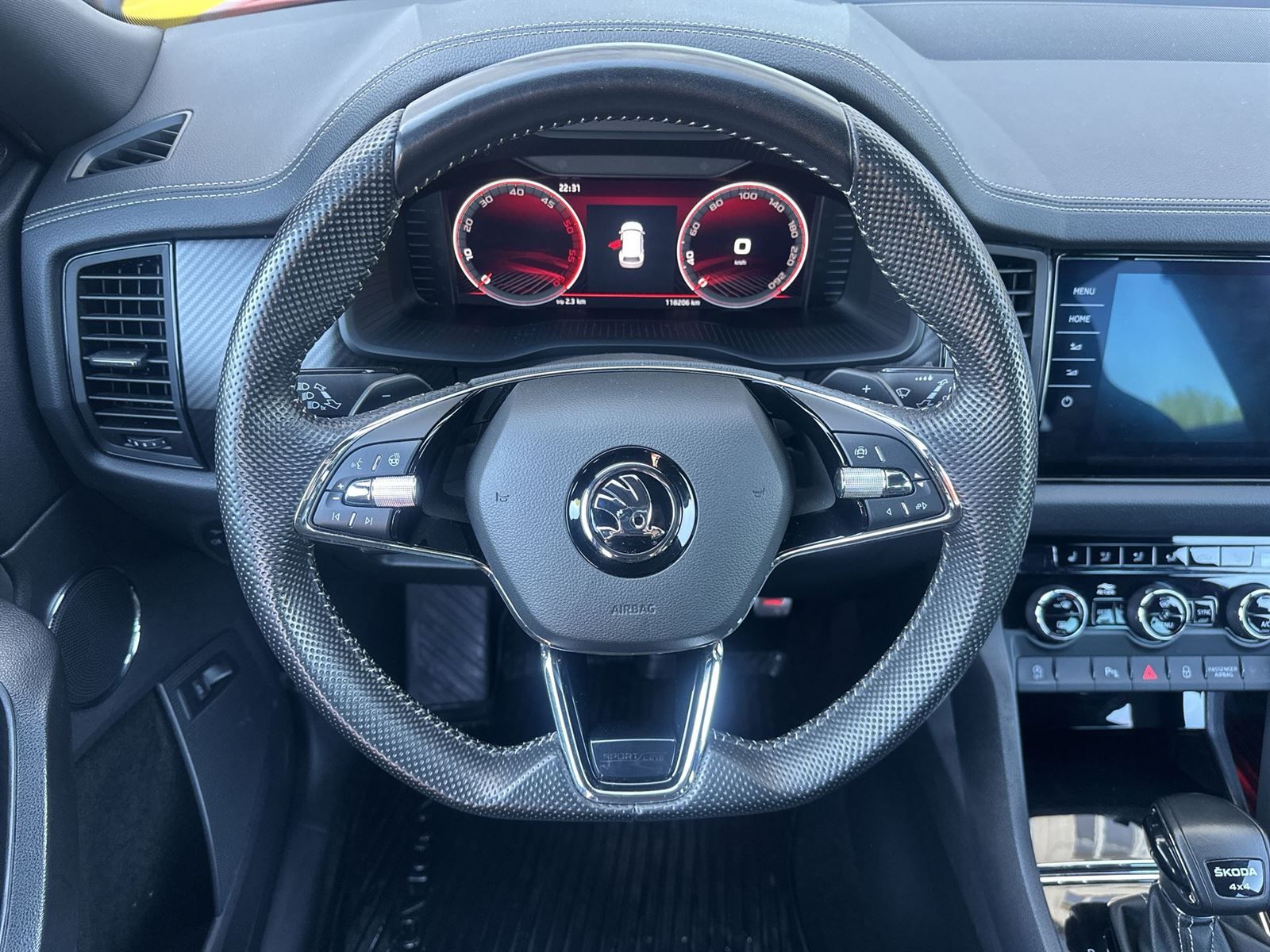 Škoda Kodiaq, 2.0 TDI 4x4 DSG Sportline - fotka 6