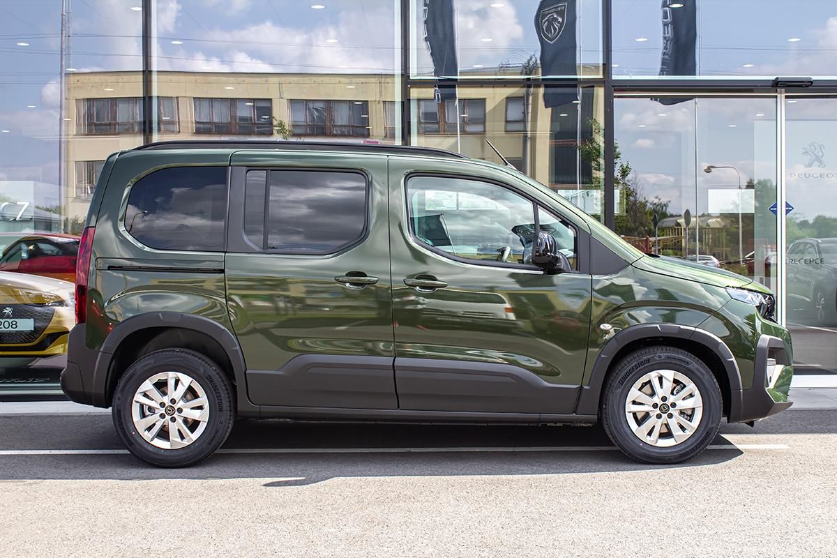 Peugeot Rifter, 1,5 ALLURE BHDi S&S MAN6 N1 - fotka 5