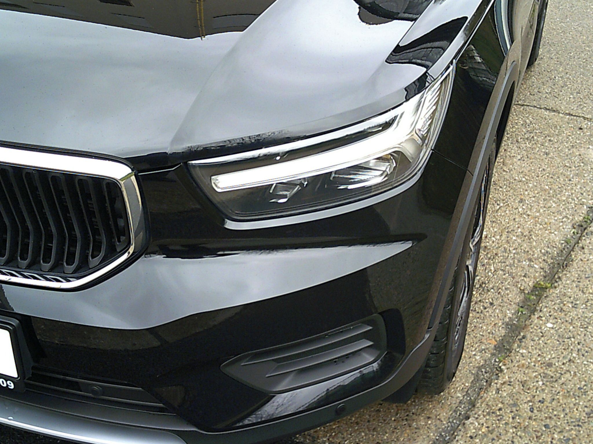 Volvo XC40, D3 ///MOMENTUM/// - fotka 5