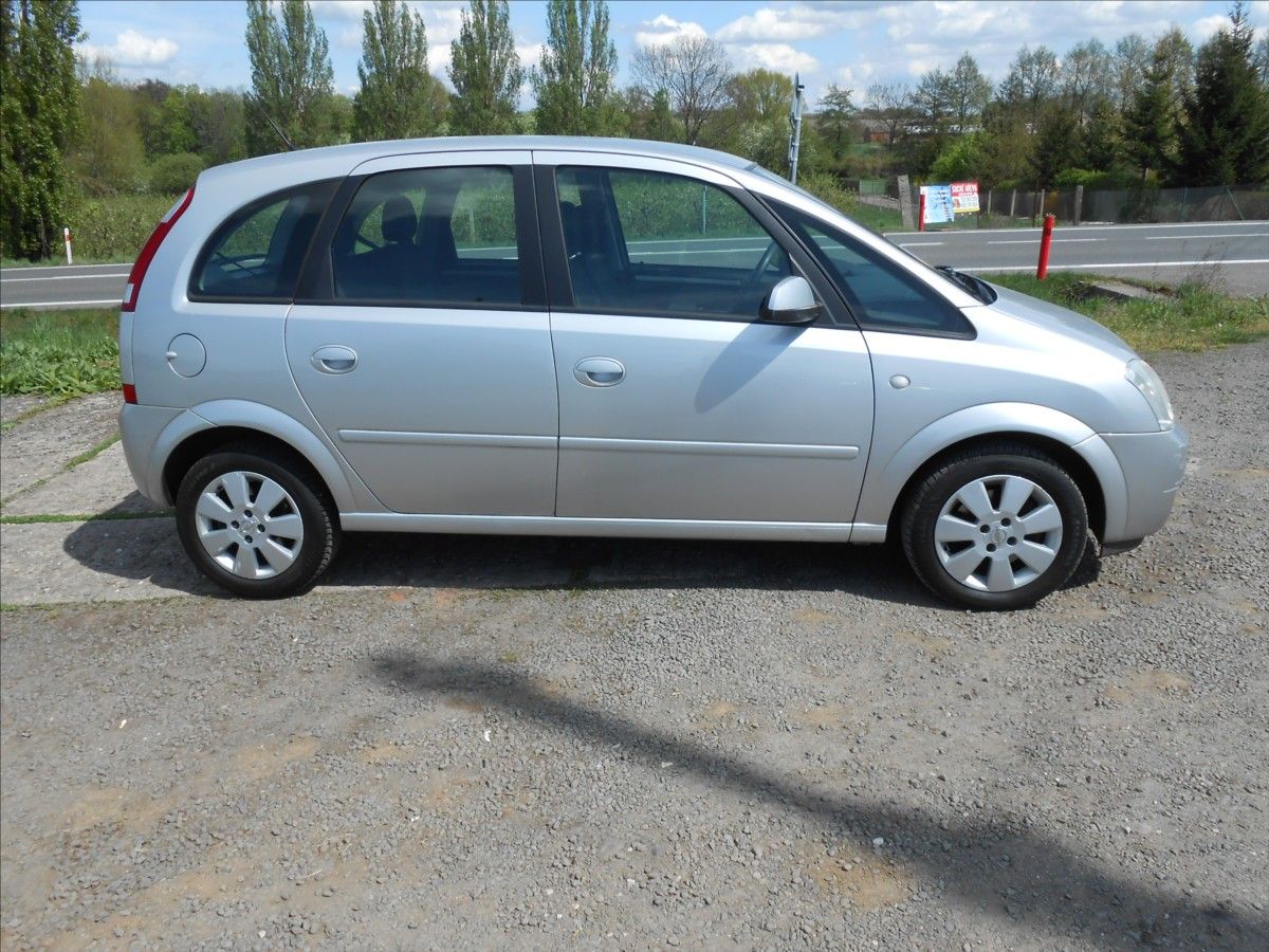 Opel Meriva, 1,6 16V 74 kW AUTOMAT Essentia - fotka 6