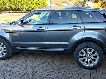 2.2 TD4  110KW kůže, manual