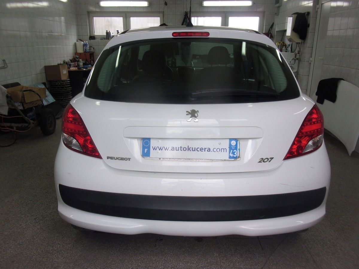 Peugeot 207 - fotka 5
