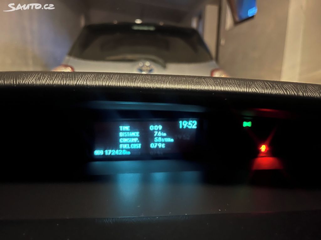 Toyota Prius, fotka 26