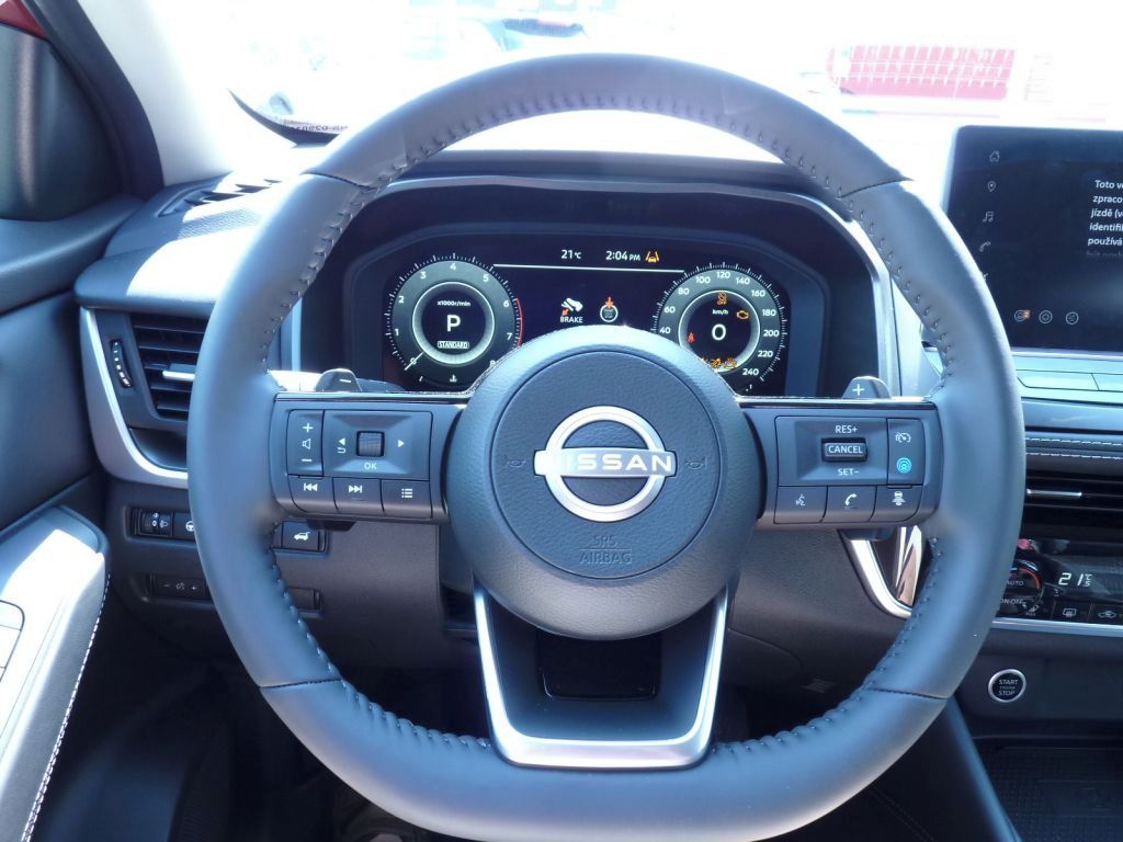 Nissan Qashqai, 1.3DIG-T 158k AT N-Connecta - fotka 5