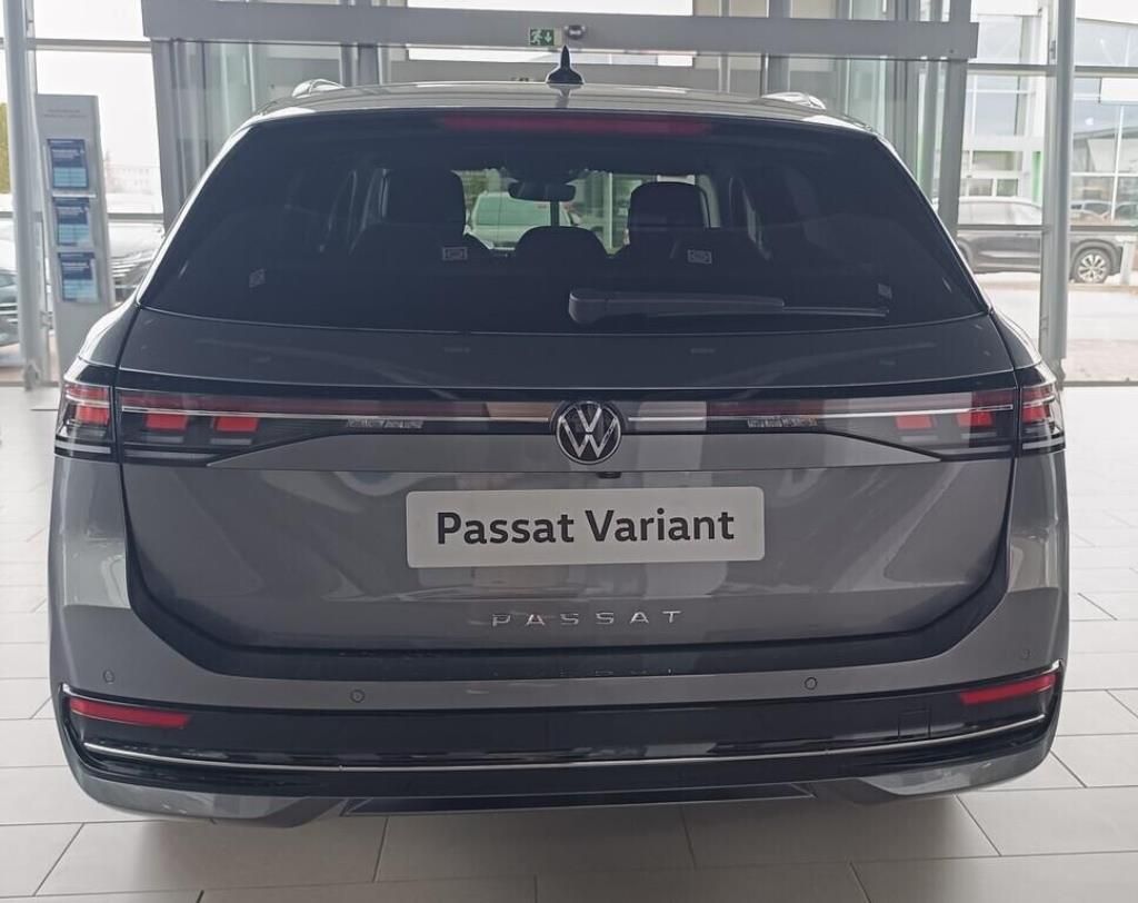 Volkswagen Passat, Elegance 1,5 eTSI 110 kW - fotka 5