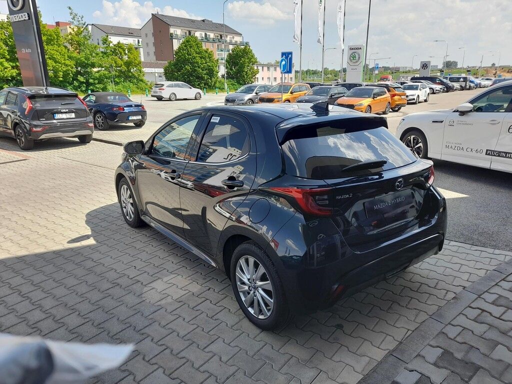 Mazda 2, 1,5 Hybrid - fotka 3