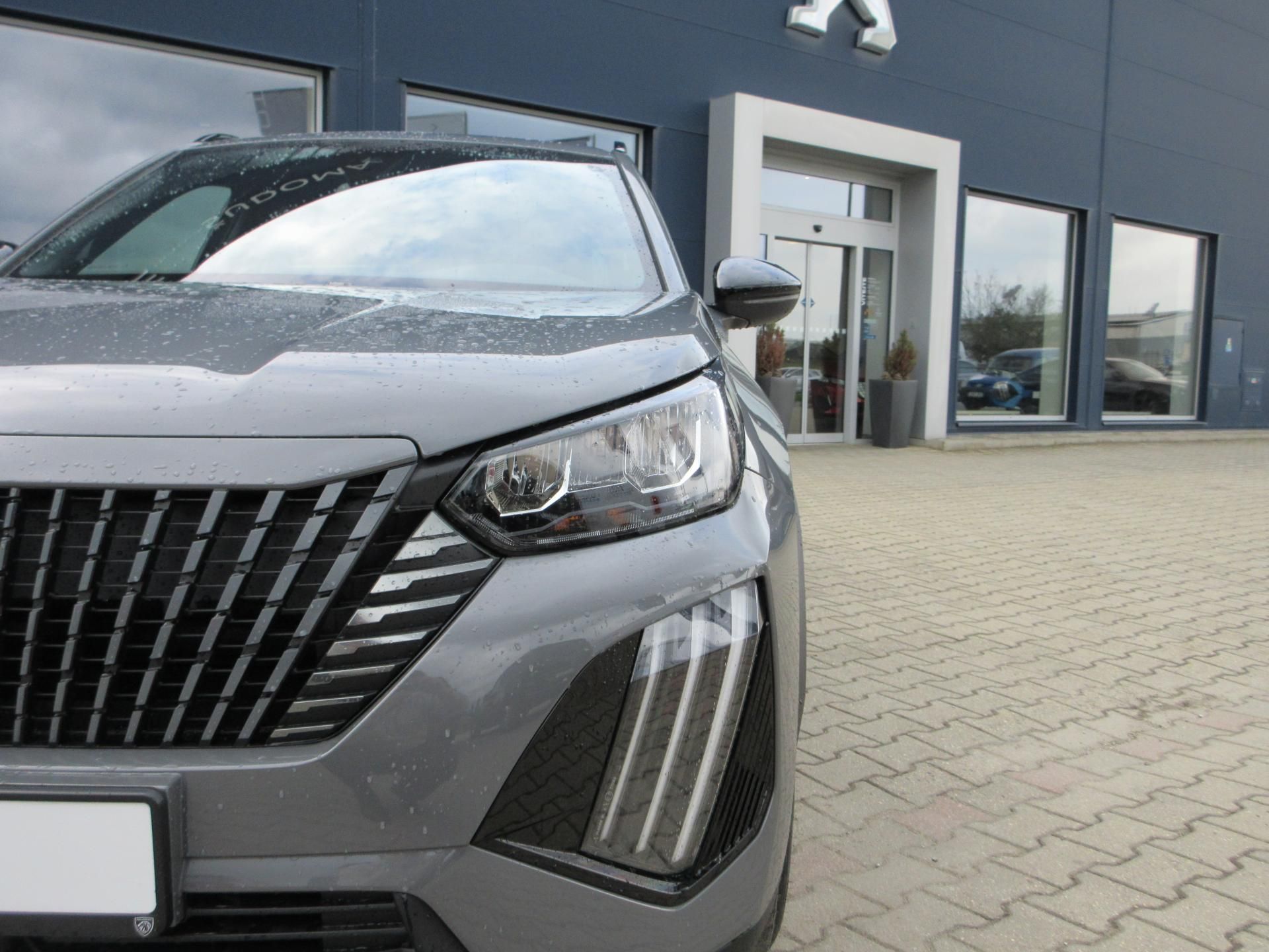 Peugeot 2008, ALLURE PureTech 100 S&S MAN6 - fotka 3