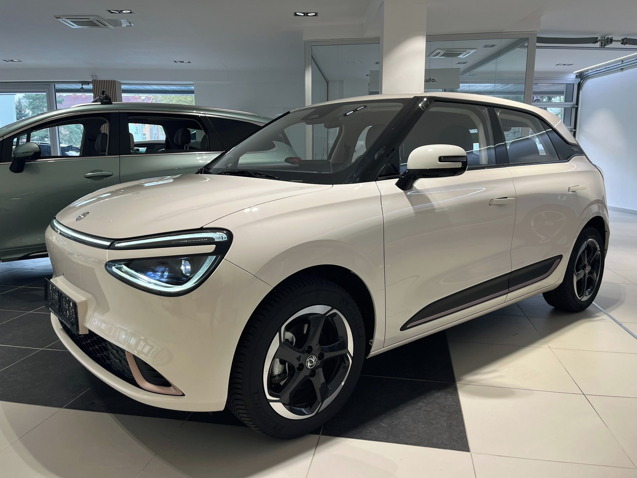 Dongfeng Box, E3 BEV
