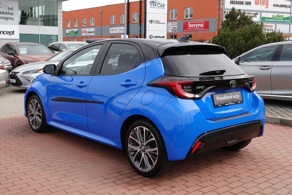Toyota Yaris, HSD Premiere Edition druhá sad - fotka 6