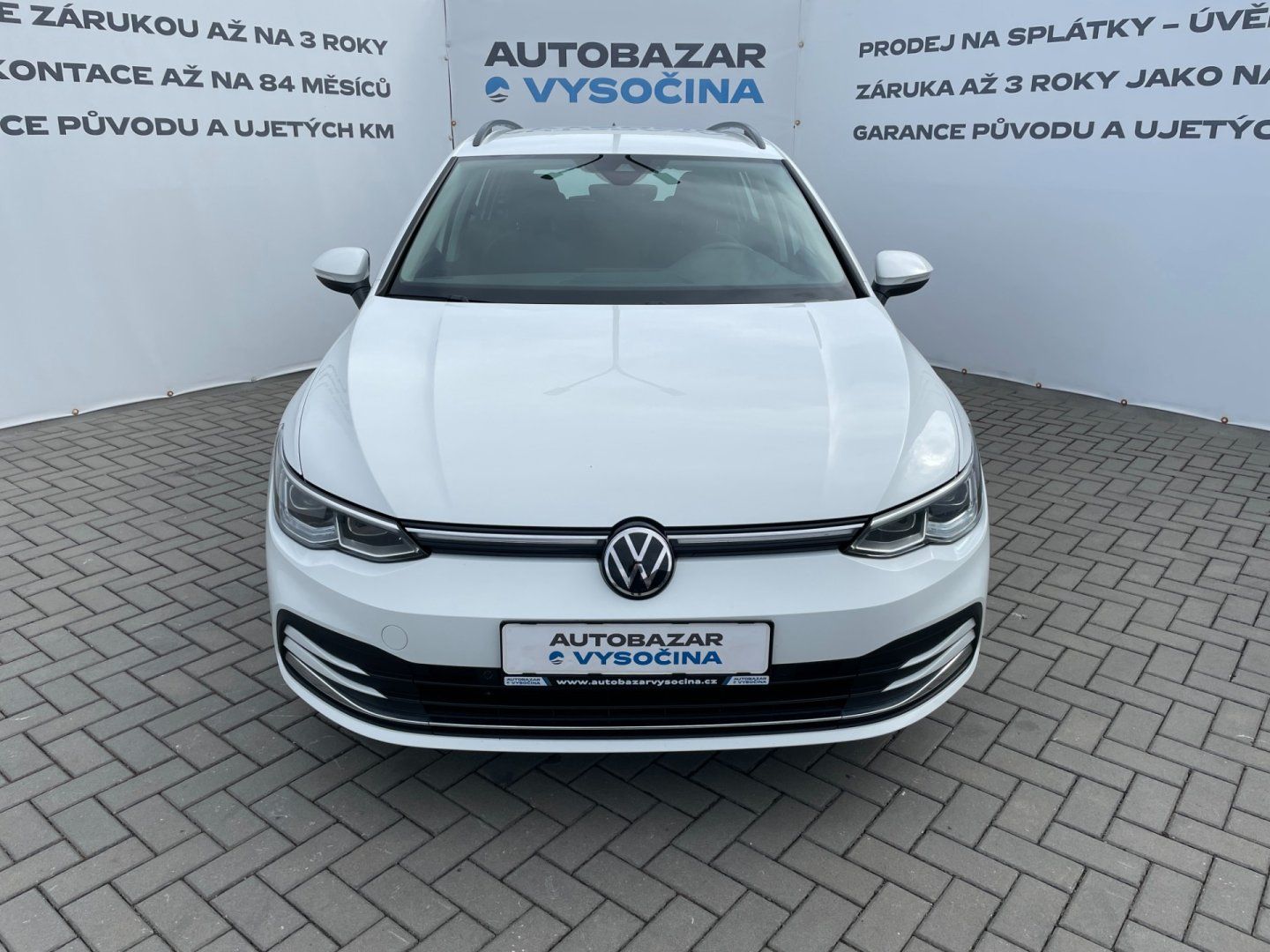 Volkswagen Golf, Com. VIII 2.0TDi STYLE! ČR+1.m - fotka 2