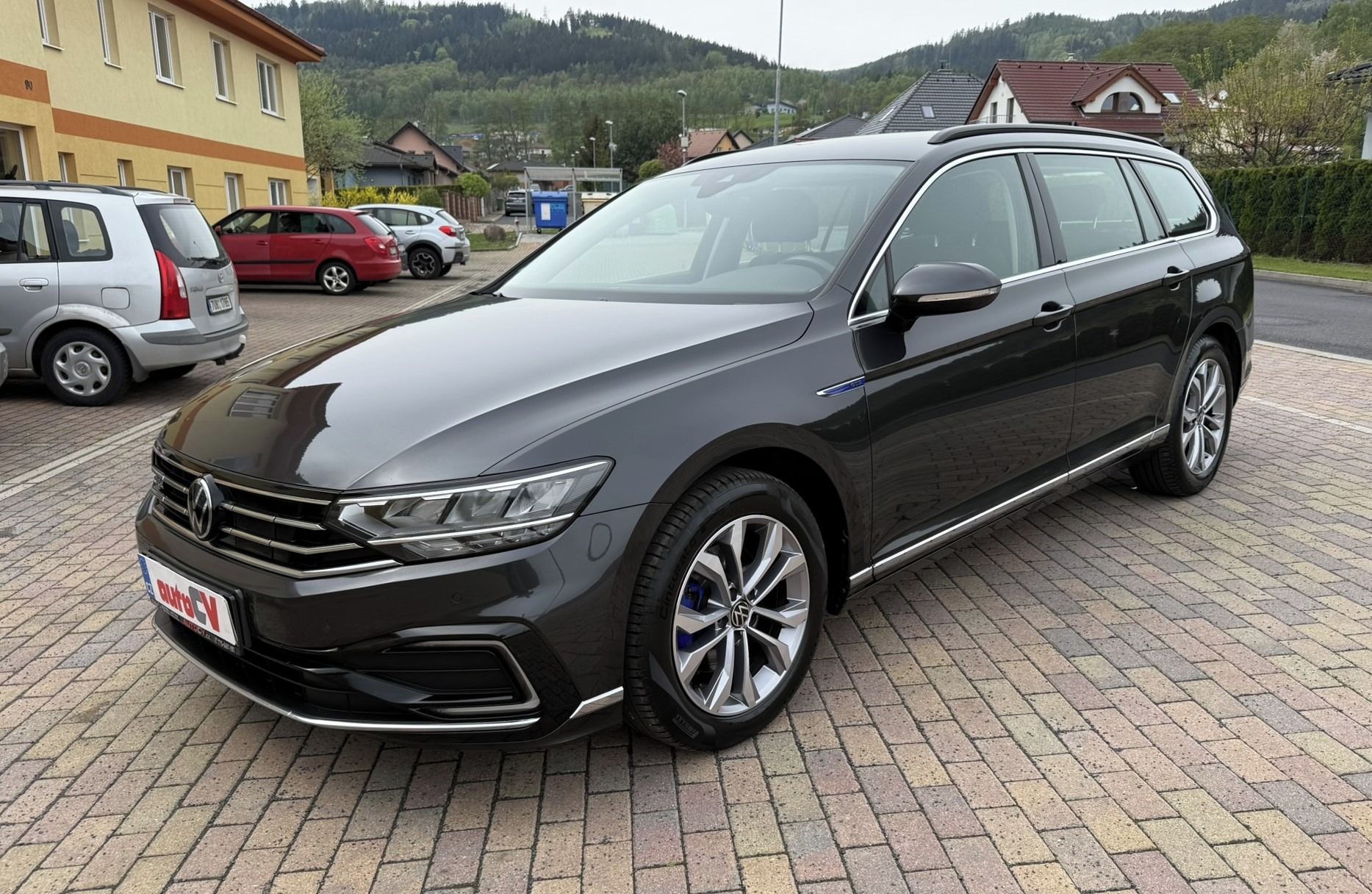 Volkswagen Passat, 1.4 GTE 160kW PLUG-IN HYBRID - fotka 2
