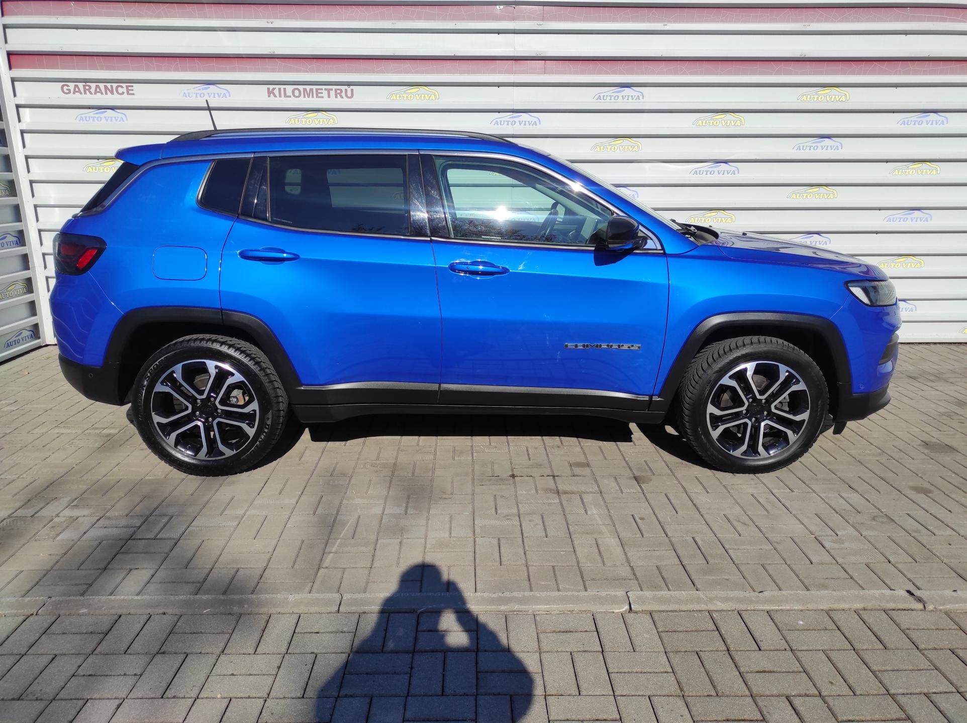 Jeep Compass, 1,3GSE DDCT AT, LIMITED, ČR - fotka 6