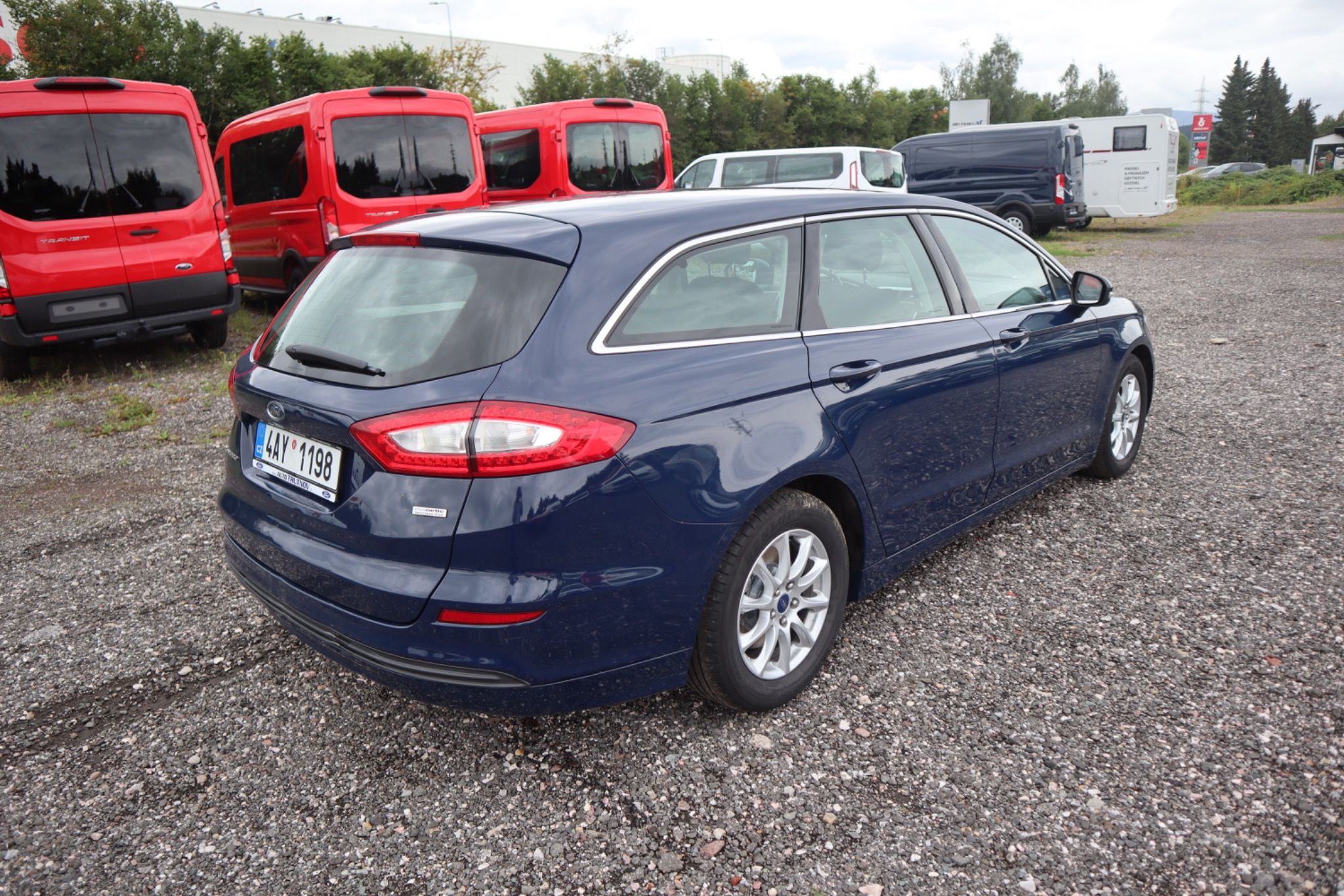 Ford Mondeo, 1.5 TDCi 88 kW 120 k manuál - fotka 5