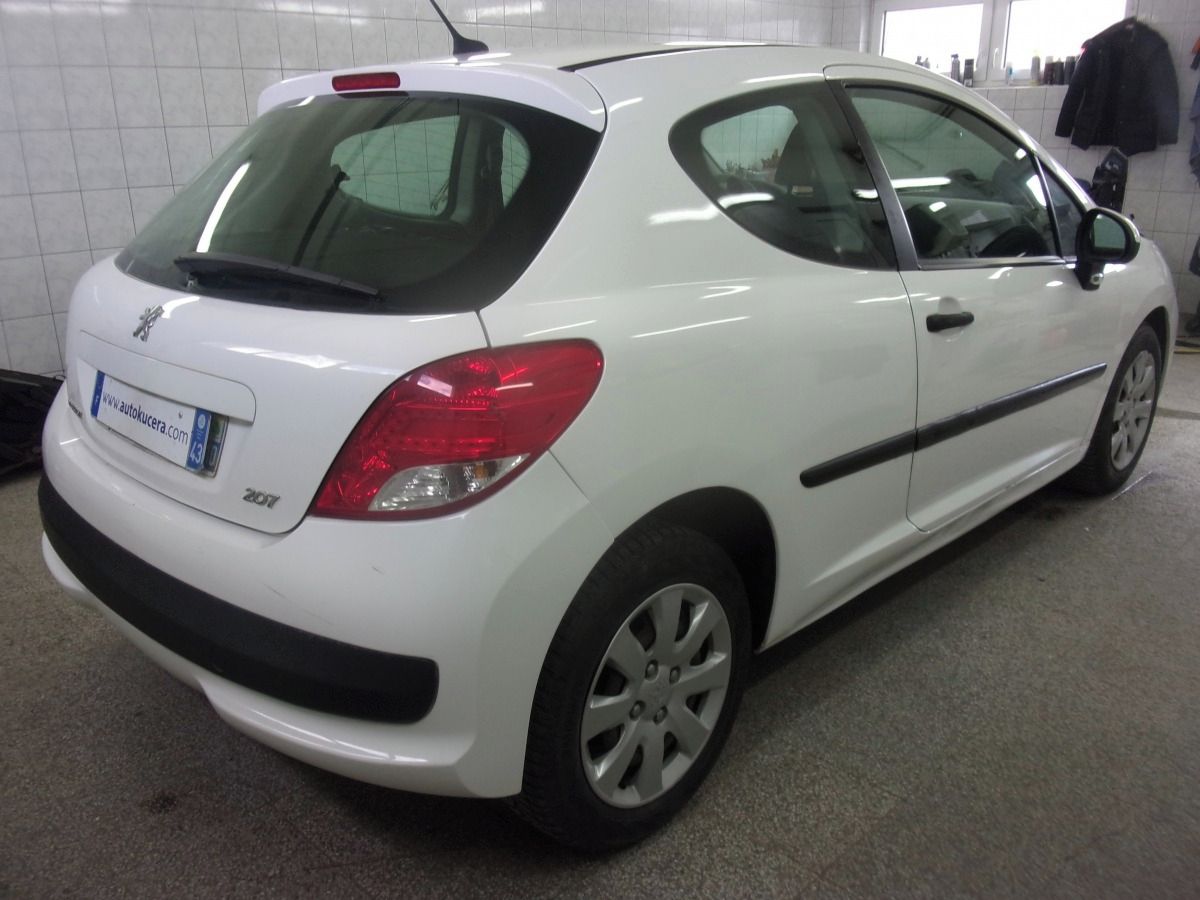 Peugeot 207 - fotka 6