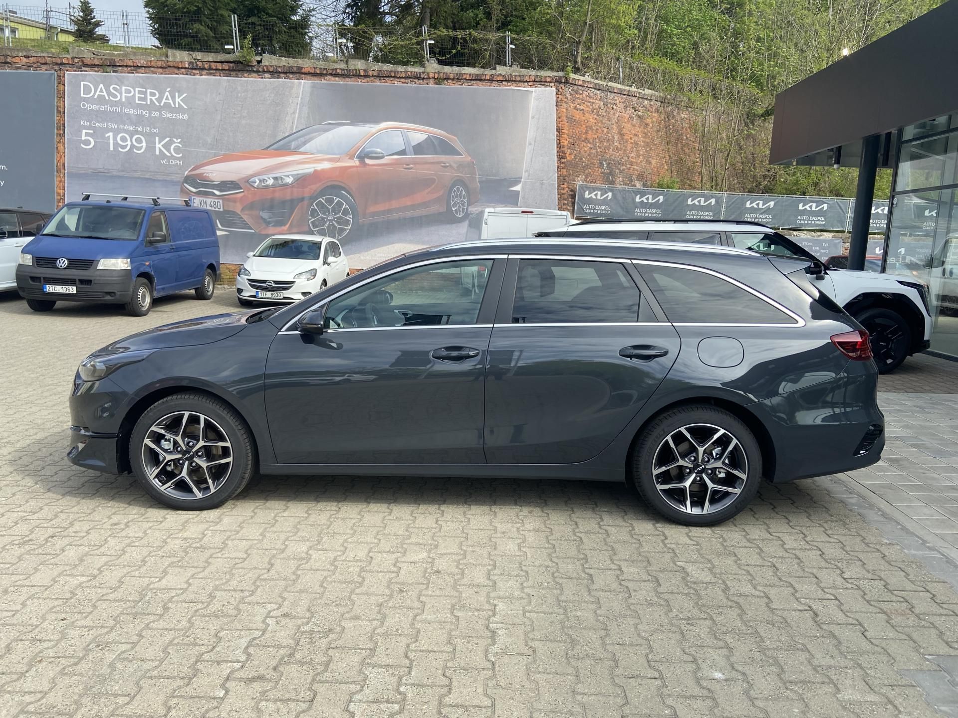 Kia Cee´d, SW 1,5 7DCT TOP+Business"ref." - fotka 6