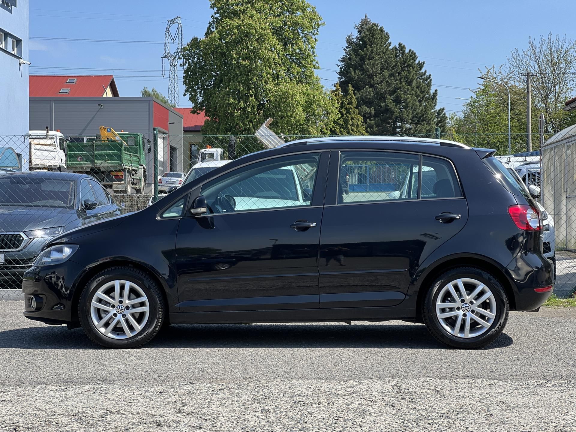 Volkswagen Golf Plus, 1.6TDi 77kw HIGHLINE DSG - fotka 4