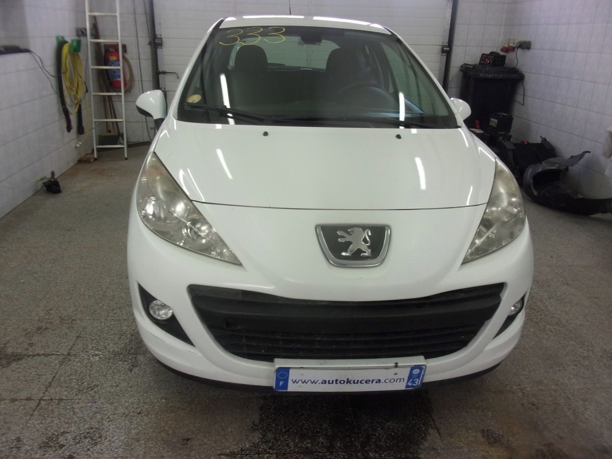 Peugeot 207 - fotka 2