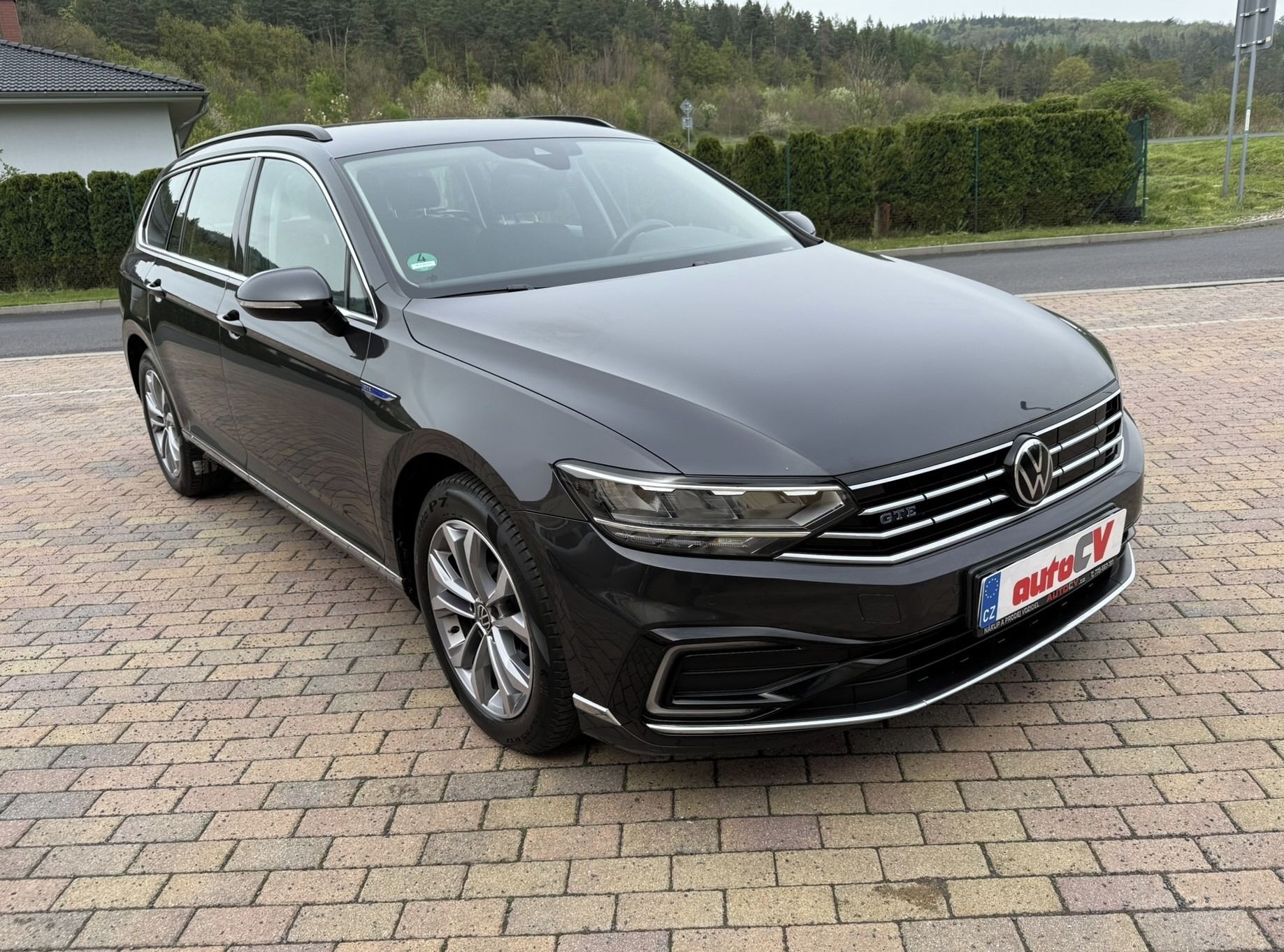Volkswagen Passat, 1.4 GTE 160kW PLUG-IN HYBRID - fotka 5