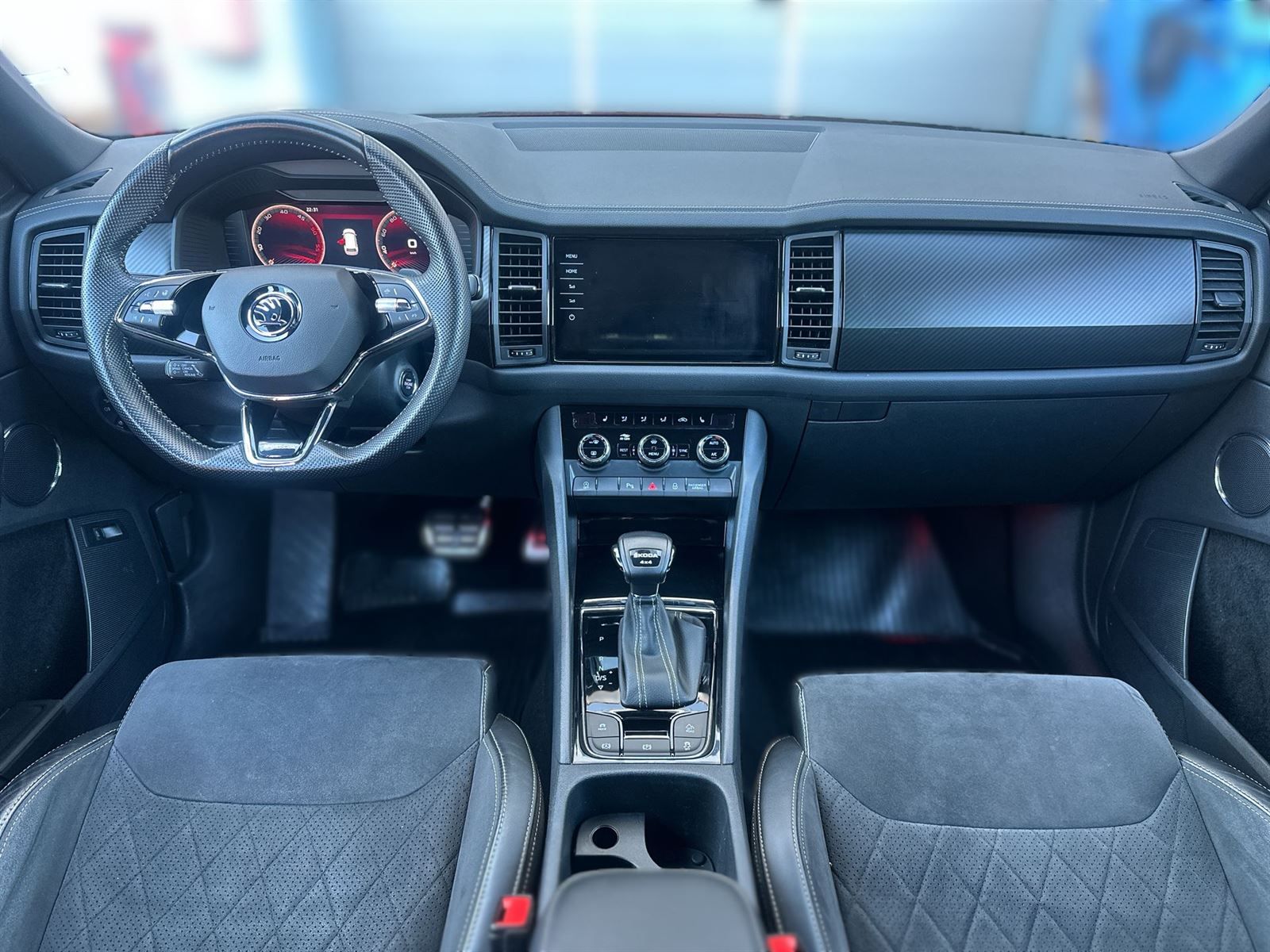 Škoda Kodiaq, 2.0 TDI 4x4 DSG Sportline - fotka 5