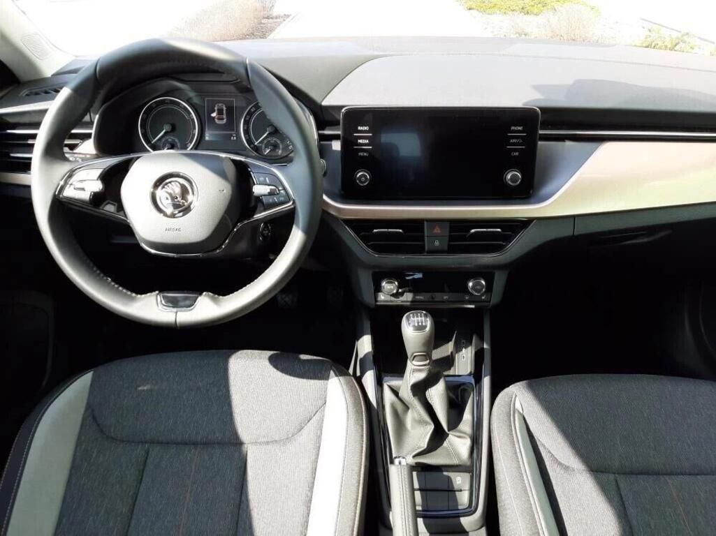 Škoda Scala, Ambition 1,0 TSI 81 kW - fotka 6