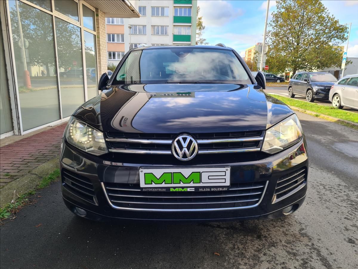 Volkswagen Touareg, 4.2TDi*EXCLUSIVE*TAŽNÉ*KAM - fotka 2