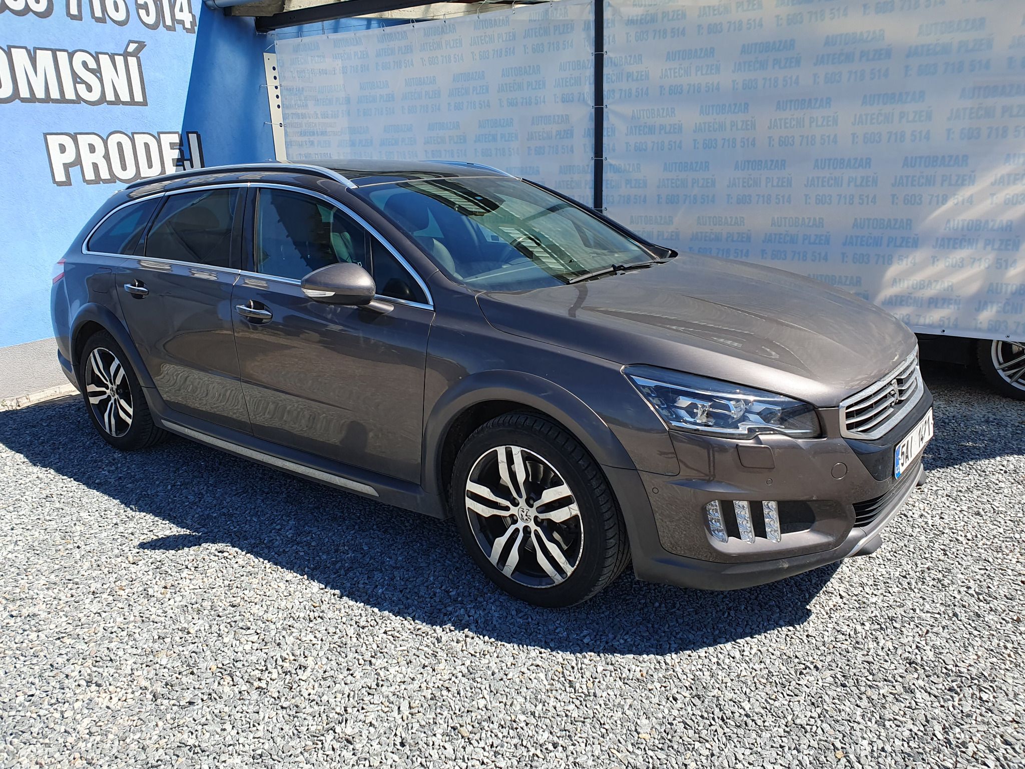 Peugeot 508, 2.0 HDI 133 KW RXH ČR - fotka 3