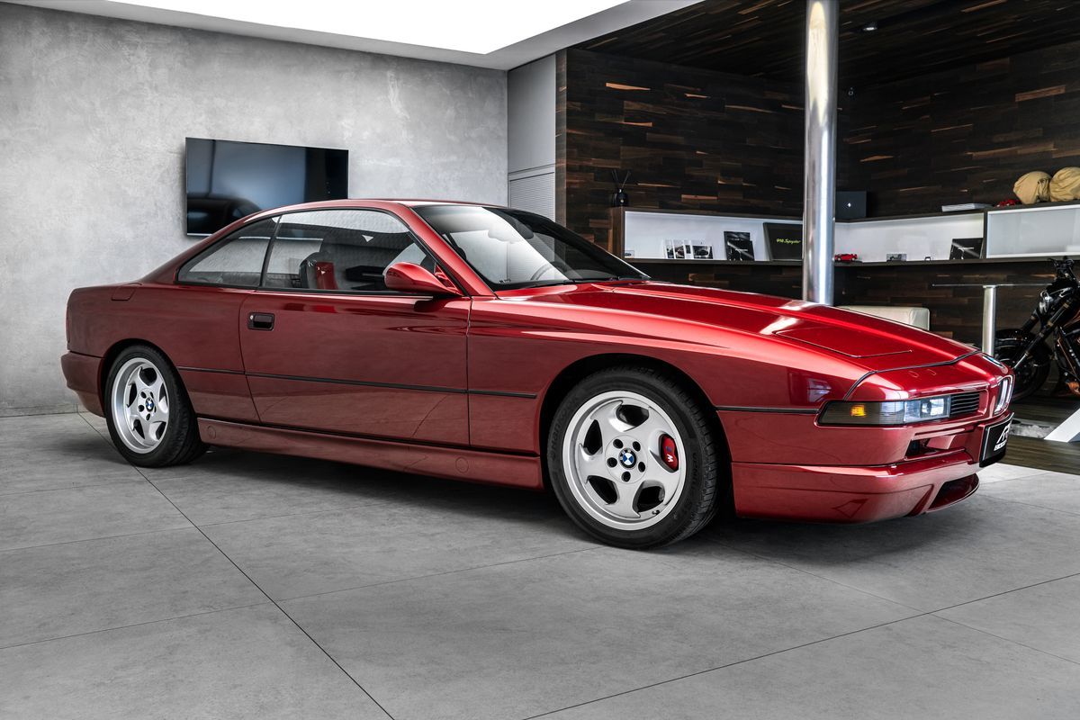 BMW Řada 8, CSI - fotka 4