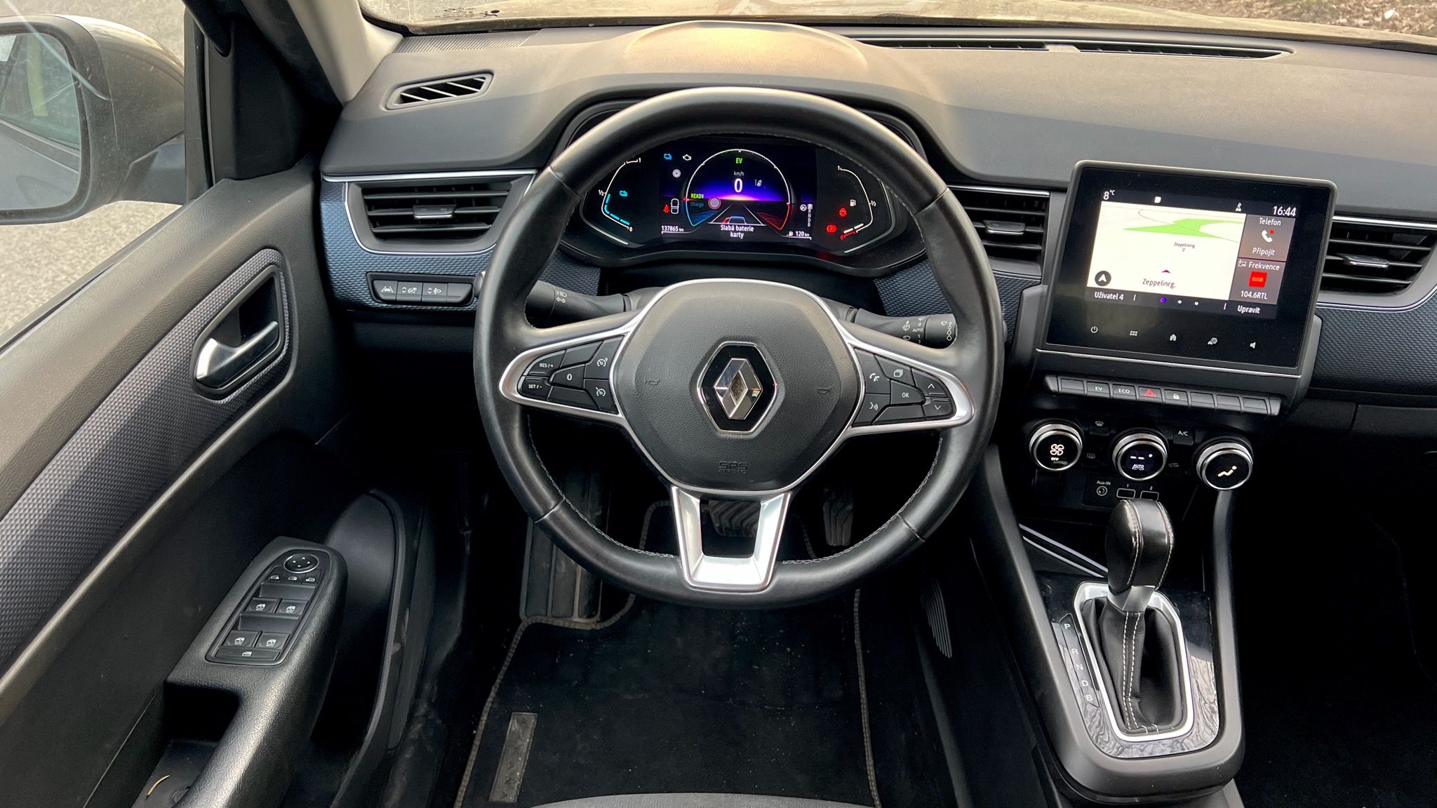 Renault Arkana, E-TECH HYBRID - fotka 6