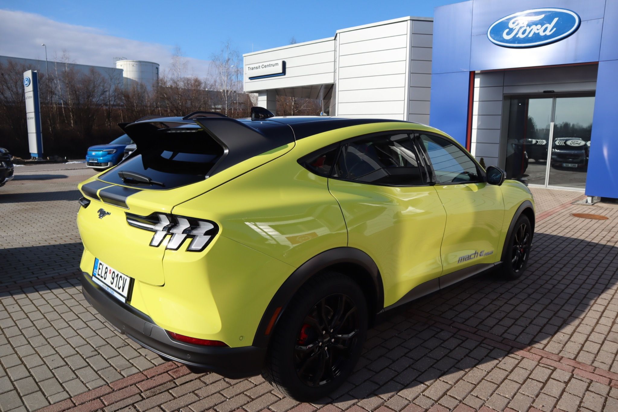 Ford Mustang Mach-E, BEV 358 kW 91 kWh GT Rally AWD - fotka 5