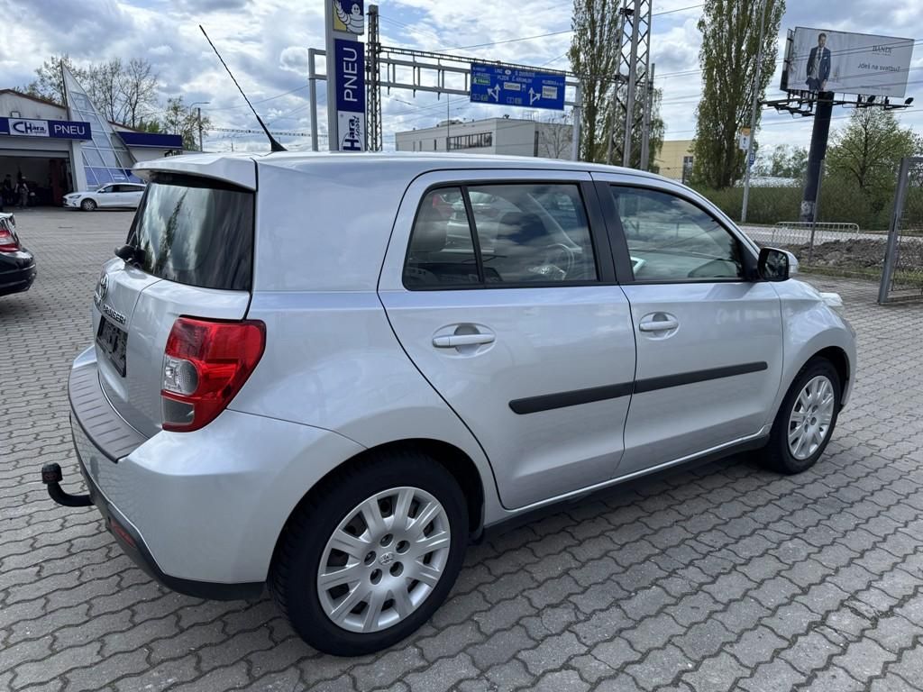 Toyota Urban Cruiser, 1.3 VVT-i 74 kW klima, tažné - fotka 5