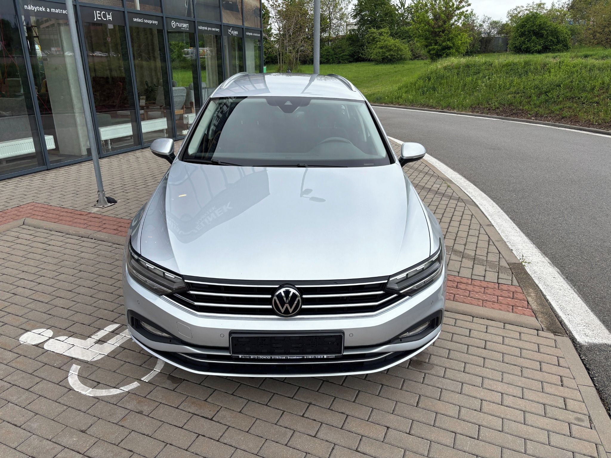 Volkswagen Passat, 1,5 TSi 110kW 1 Majitel DSG - fotka 3