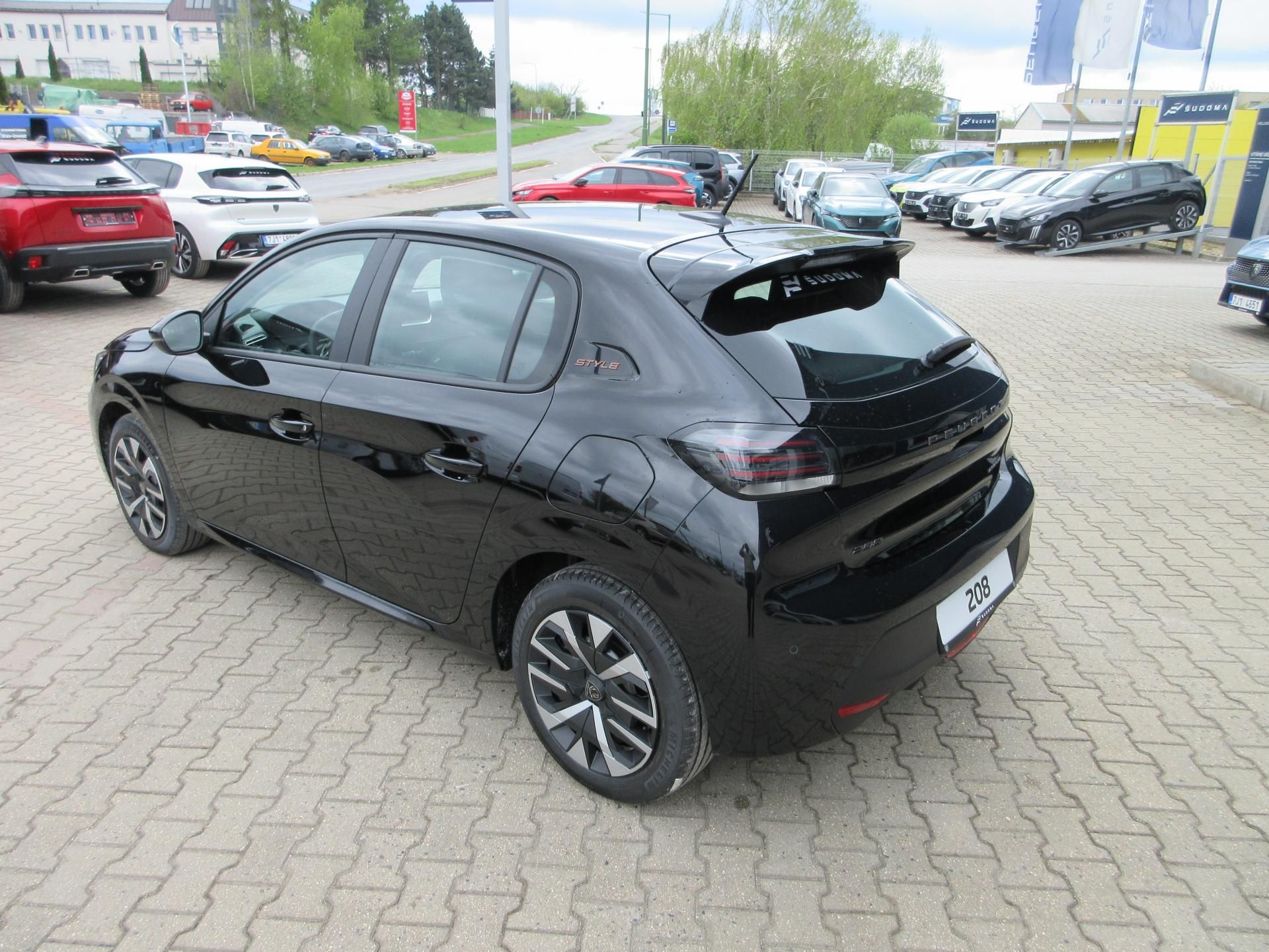 Peugeot 208, STYLE Hybrid 110 e-DCS6 - fotka 6