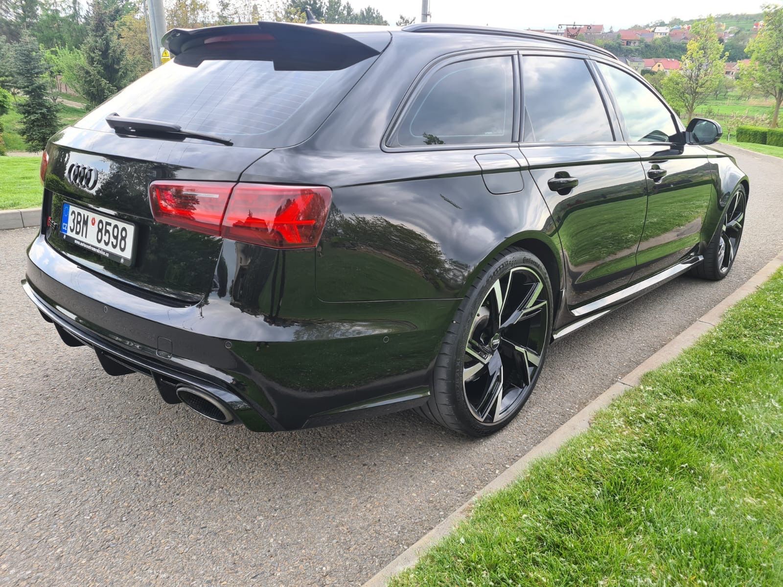 Audi RS6, 4,0 TFSI 412 kW QUATTRO VÝHŘE - fotka 4