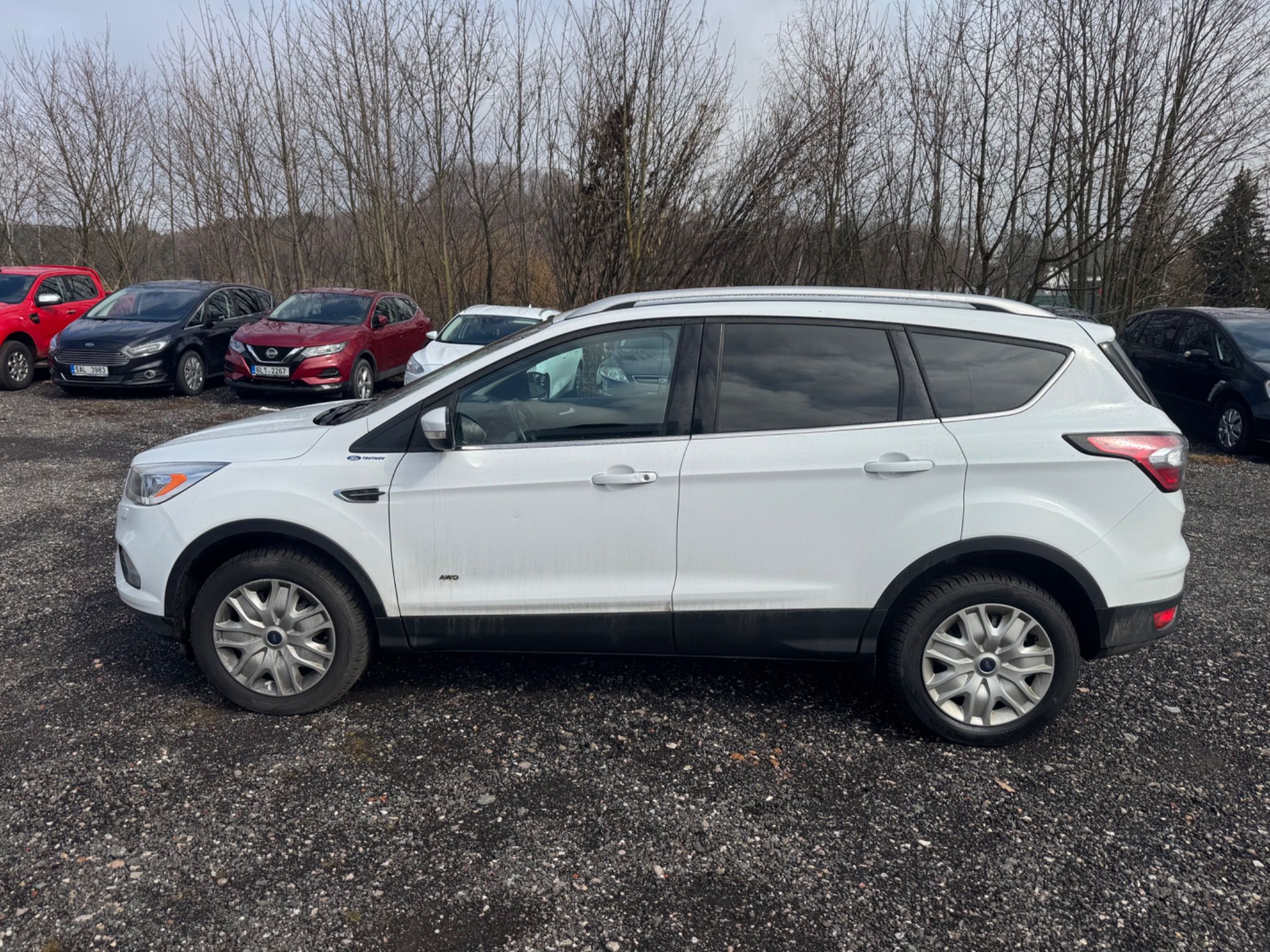 Ford Kuga, 1.5EcoBoost 134 kW TitaniumAWD - fotka 2
