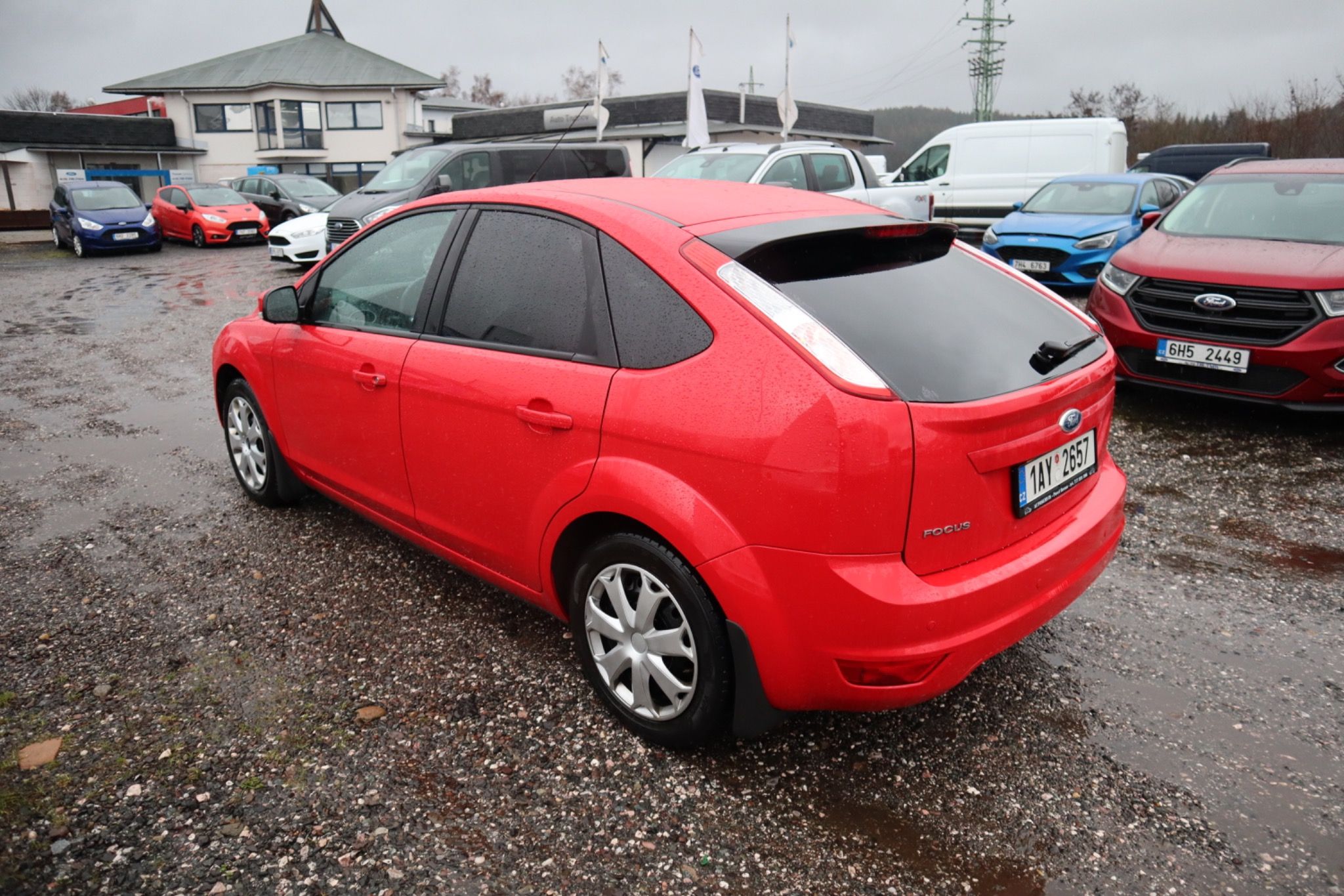 Ford Focus, 1.6 Duratec 74 kW 100 k manuál - fotka 3