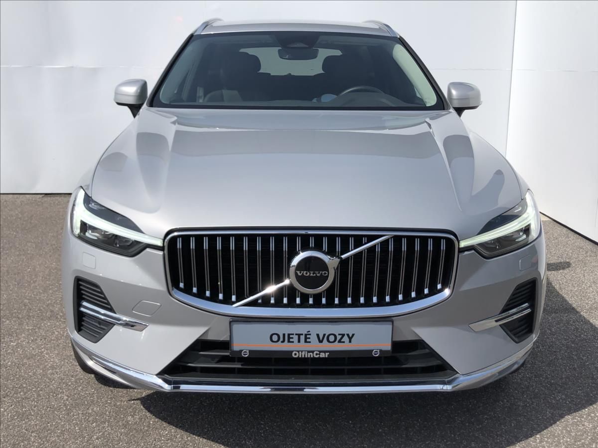 Volvo XC60, 2,0 AWD Plus Bright Auto  B4 - fotka 4