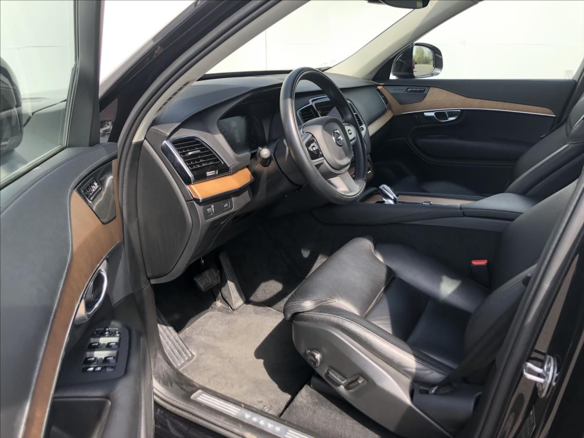 Volvo XC90, 2,0 AWD INSCRIPTION  B5 - fotka 5