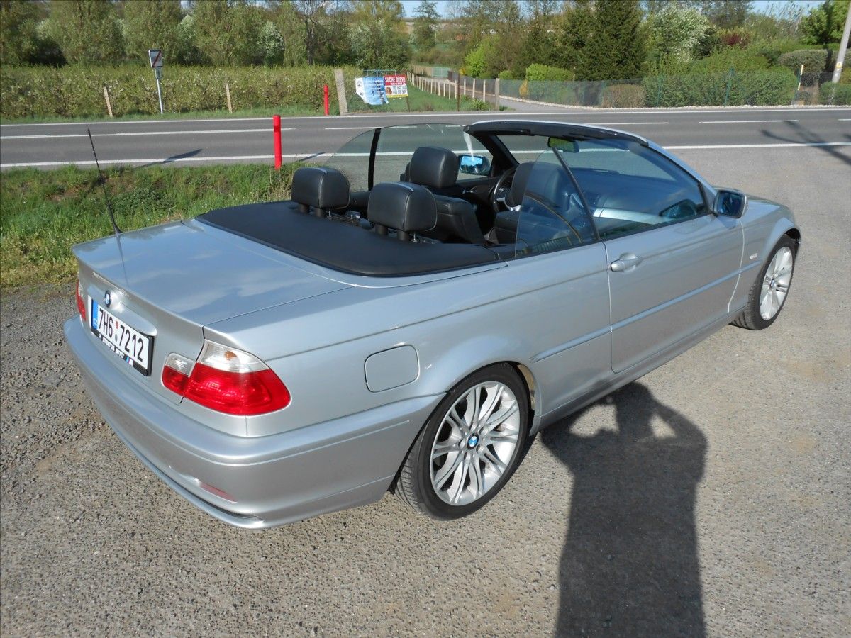 BMW Řada 3, 2,0 318Ci 105 kW Cabrio - fotka 5