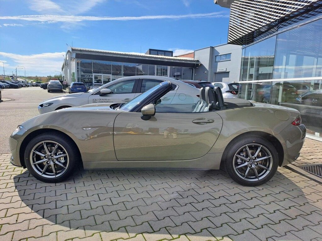 Mazda MX-5, MX-5 2024 2ST 1.5L SKYACTIV G - fotka 2