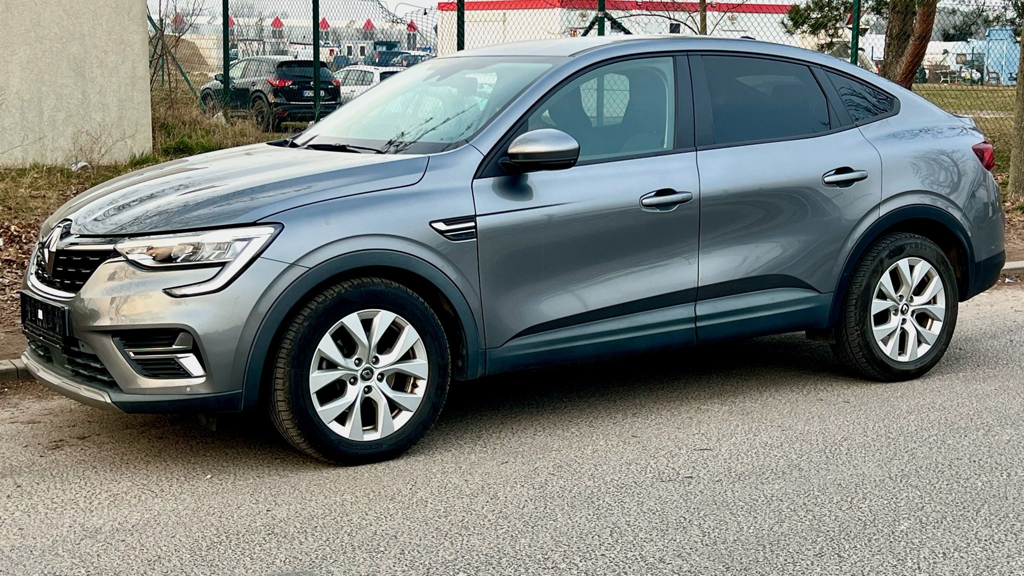 Renault Arkana, E-TECH HYBRID - fotka 3