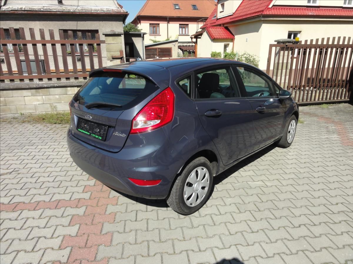 Ford Fiesta, 1,4 NOVÁ STK - fotka 4