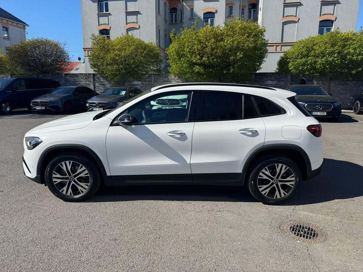 Mercedes-Benz GLA, 200 d 4MATIC - fotka 6